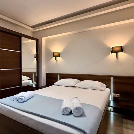 La Perla Apartment 2 Kalamata Ngoại thất bức ảnh