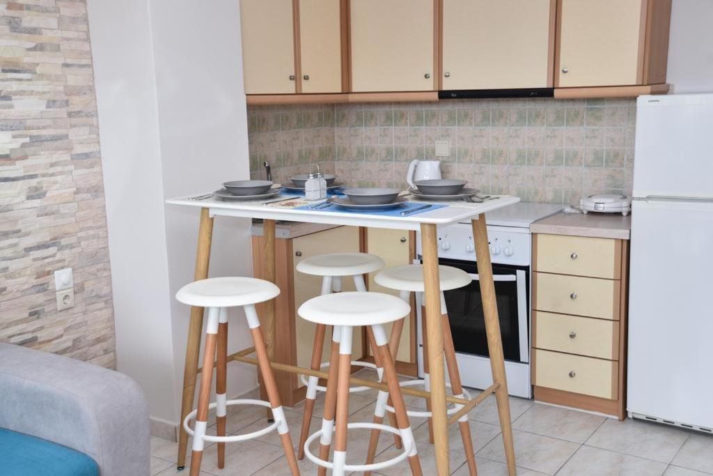 La Perla Apartment 2 Kalamata Ngoại thất bức ảnh